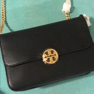 Tory Burch Chelsea Cross Body Brand New